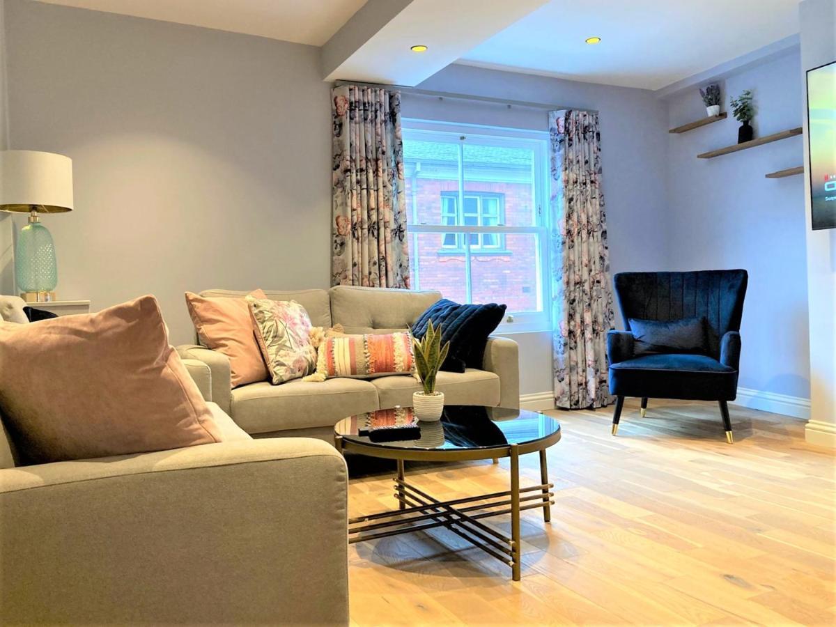 Escape 2 Unwind, Minster Retreat - Sleeps 5 Daire York Dış mekan fotoğraf