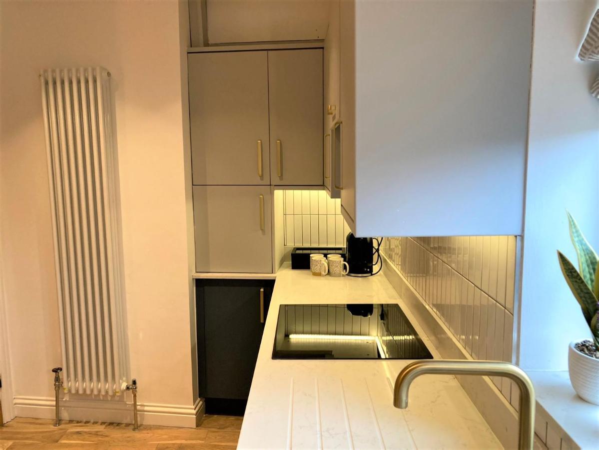 Escape 2 Unwind, Minster Retreat - Sleeps 5 Daire York Dış mekan fotoğraf