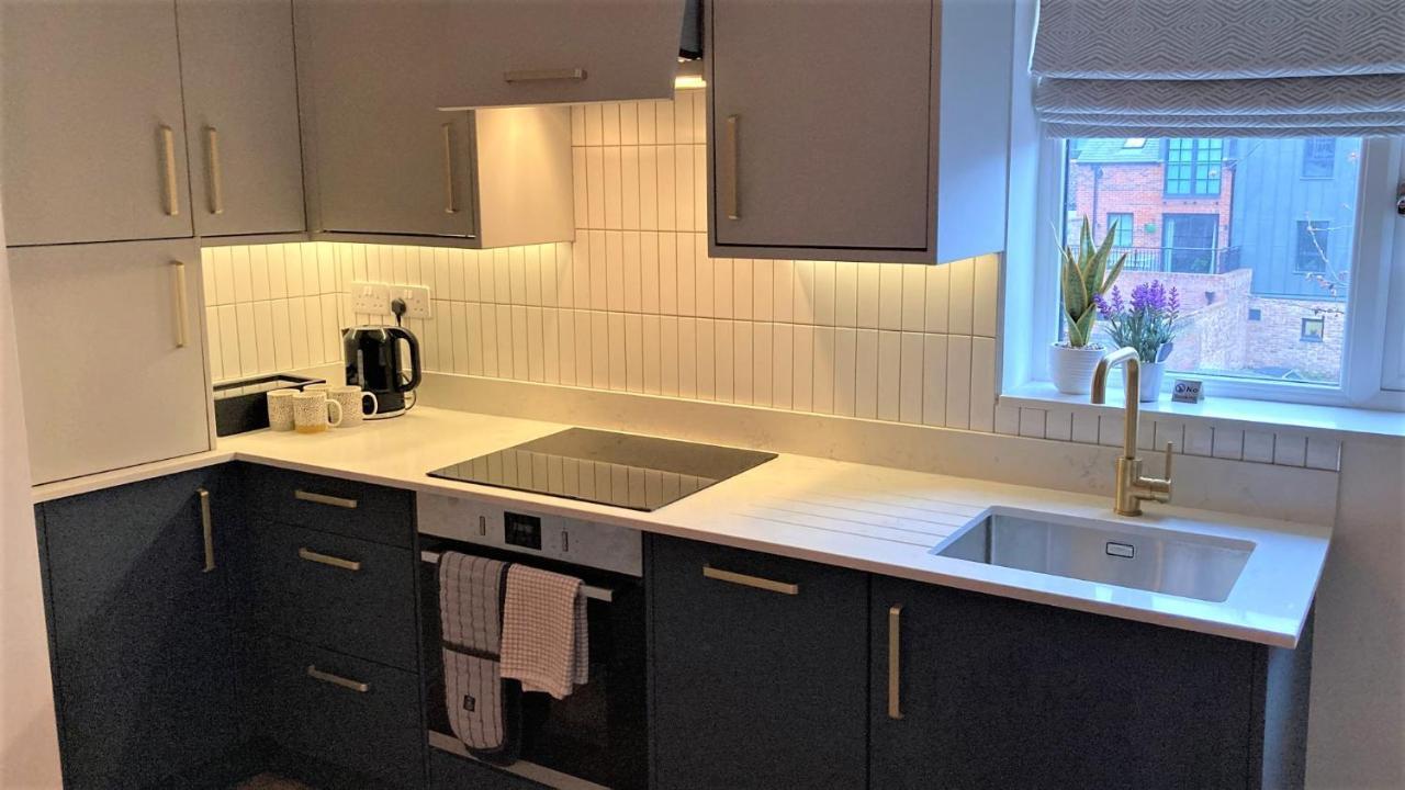 Escape 2 Unwind, Minster Retreat - Sleeps 5 Daire York Dış mekan fotoğraf