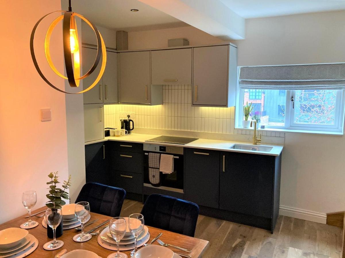 Escape 2 Unwind, Minster Retreat - Sleeps 5 Daire York Dış mekan fotoğraf